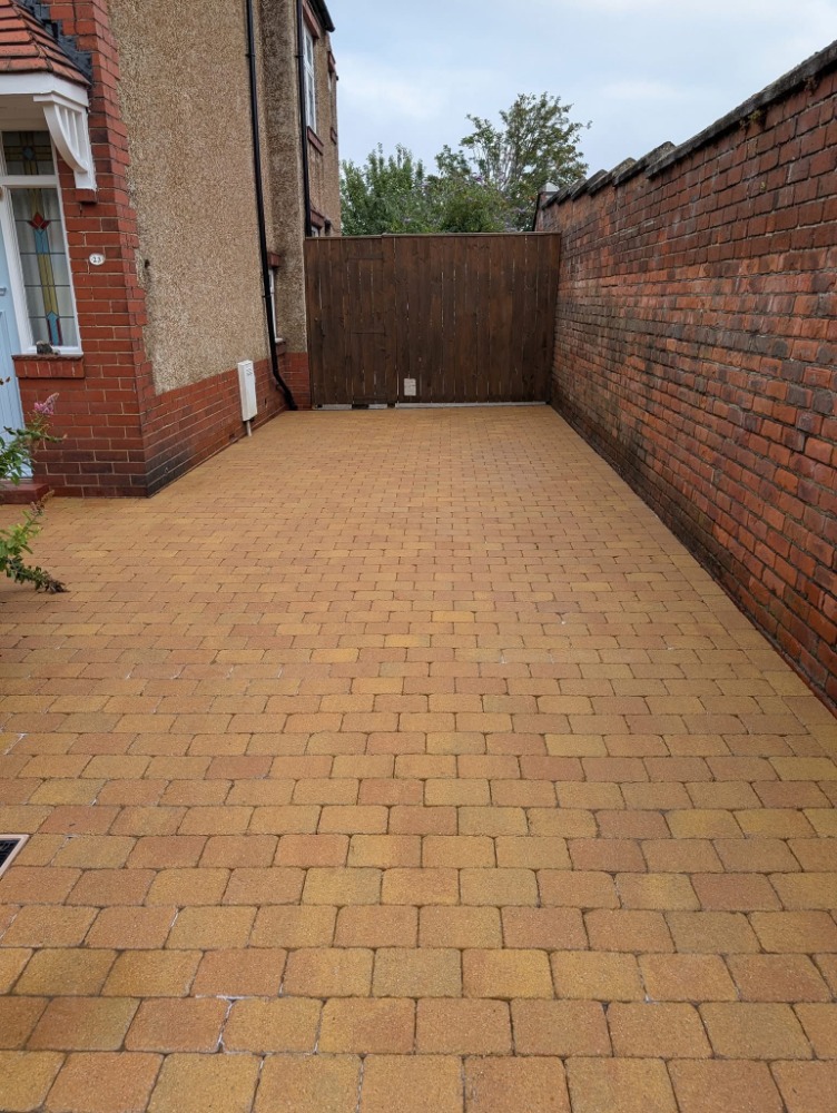 pressure Washing Driveway